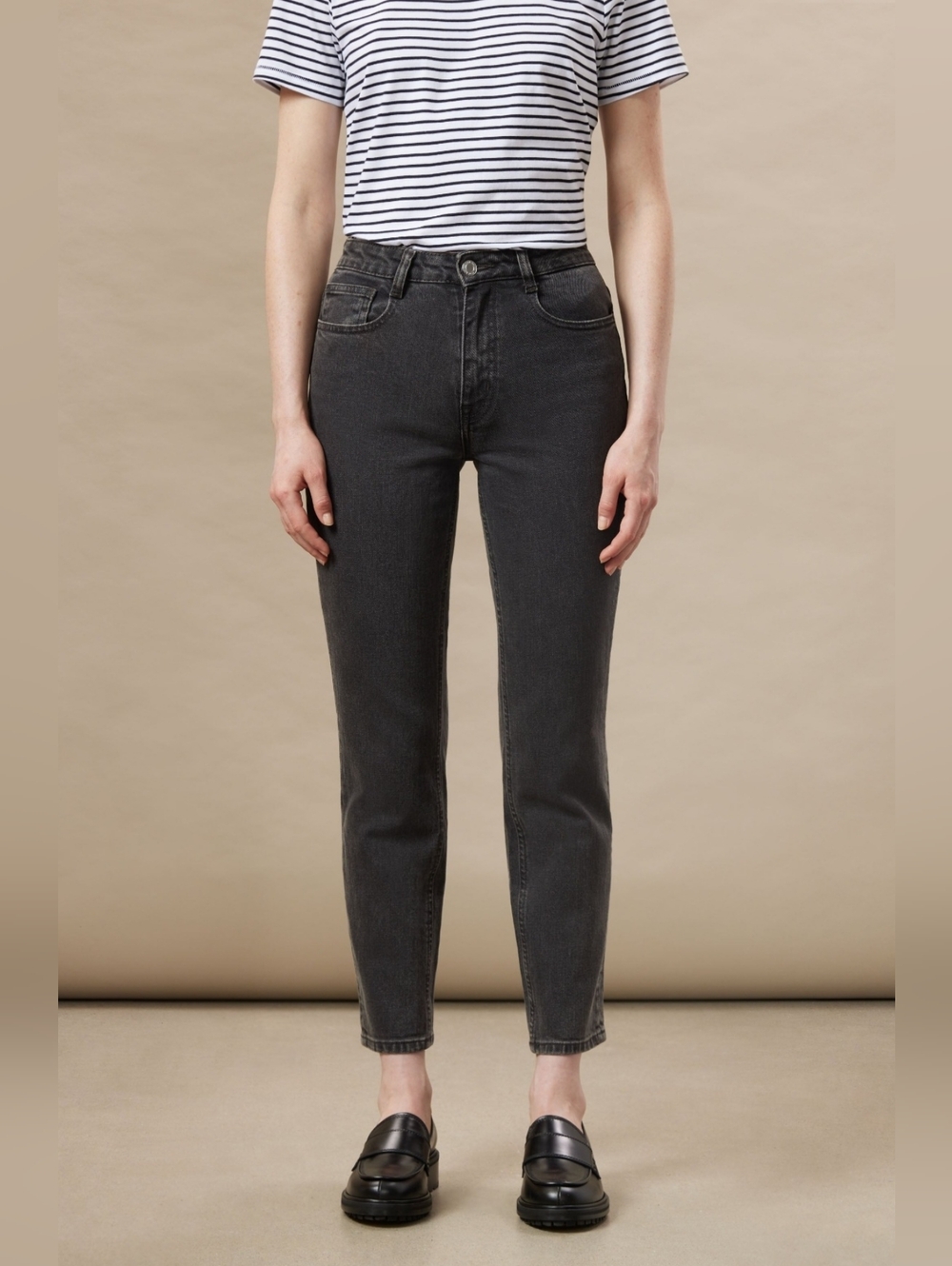 Frank And Oak Stevie Tapered Fit Black Jeans Size 27